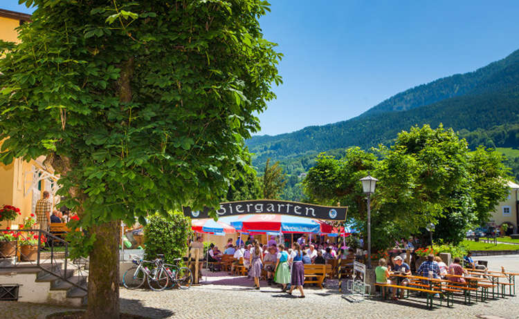 Biergarten Neuhaus Berchtesgaden