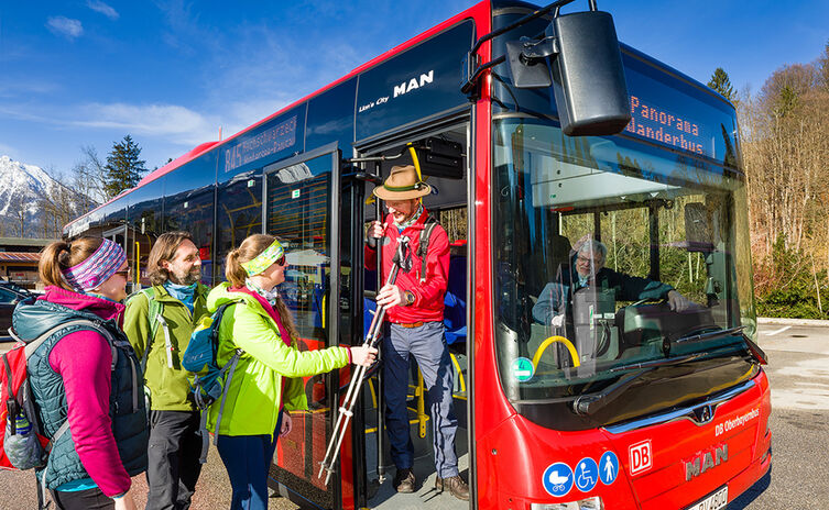 Panorama Wander-Bus Bergsteigerdorf Ramsau