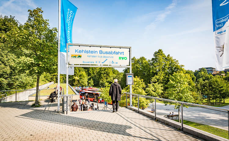 Bus departure Obersalzberg