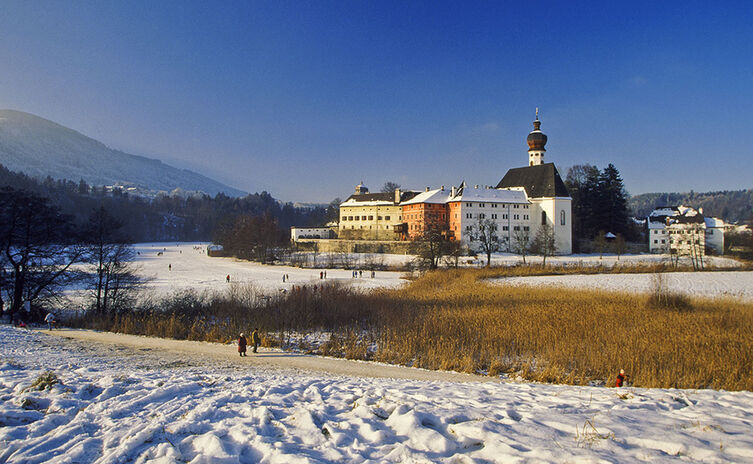 Kloster Höglwörth im Winter