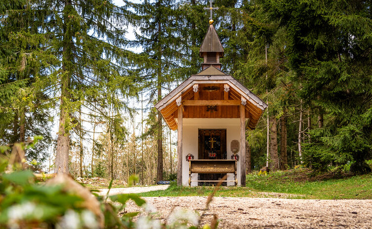 Kapelle Resteck: Sagenhafte Wanderung Oberau