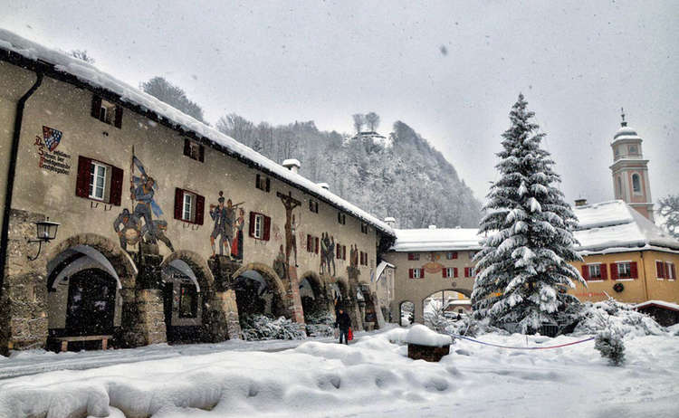 Die Schlossarkaden Berchtesgaden im Winter