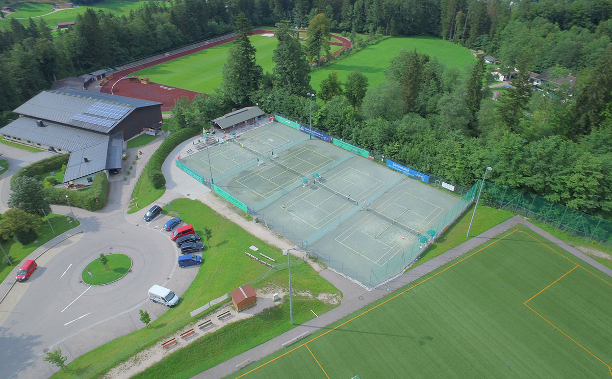 Tennisplatz Schoenau 8