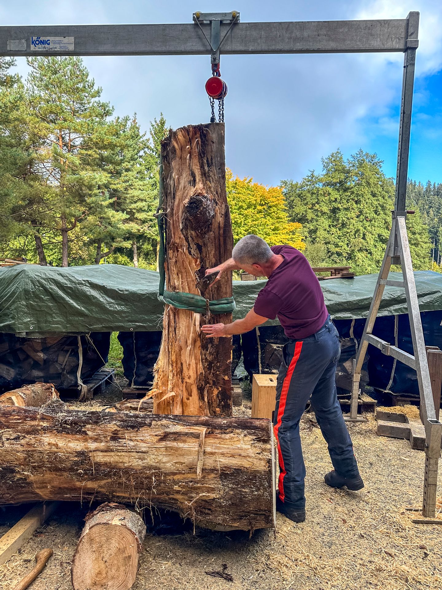 Sagenfiguren schnitzen