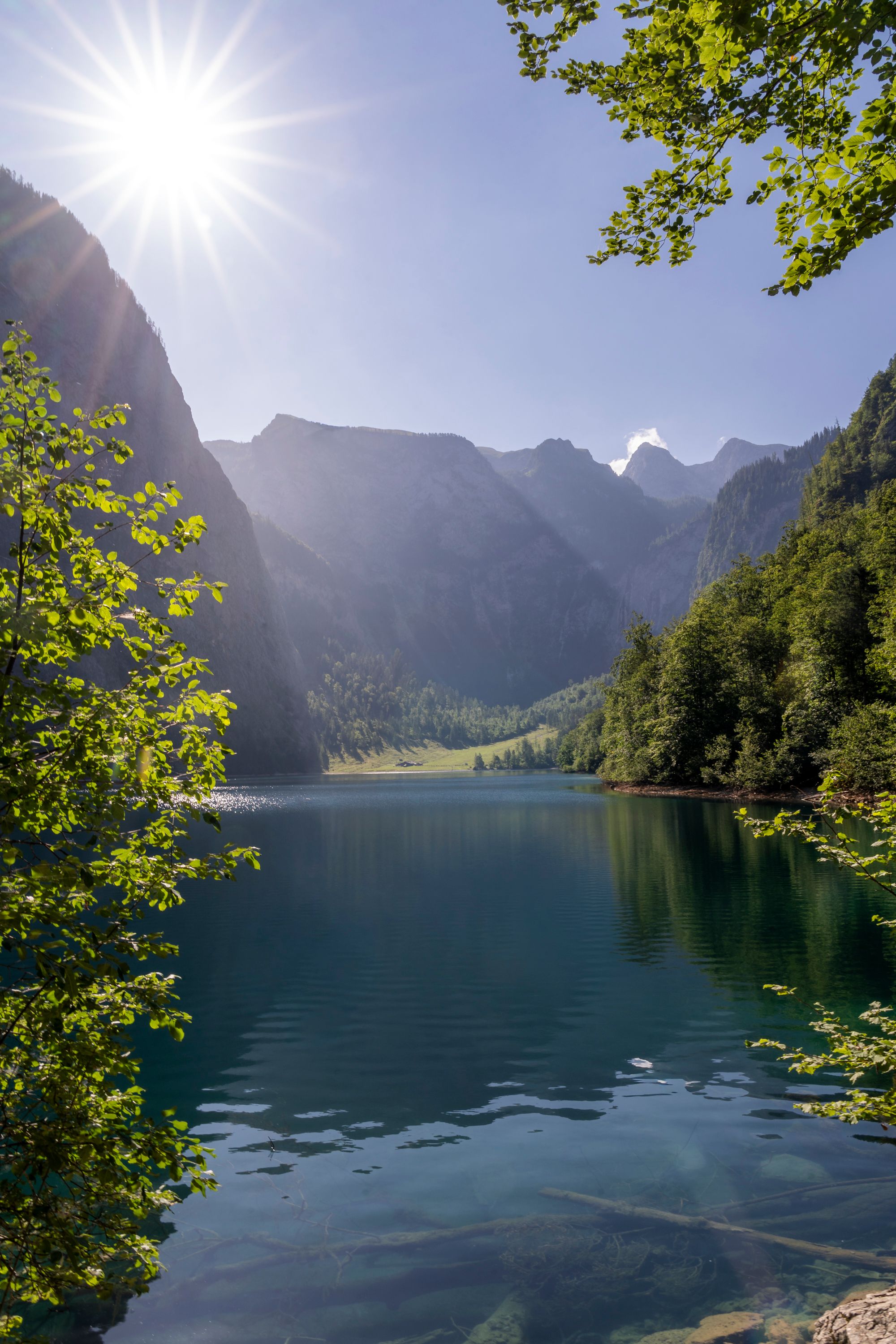 The first rays of sunshine on Lake Oberssee