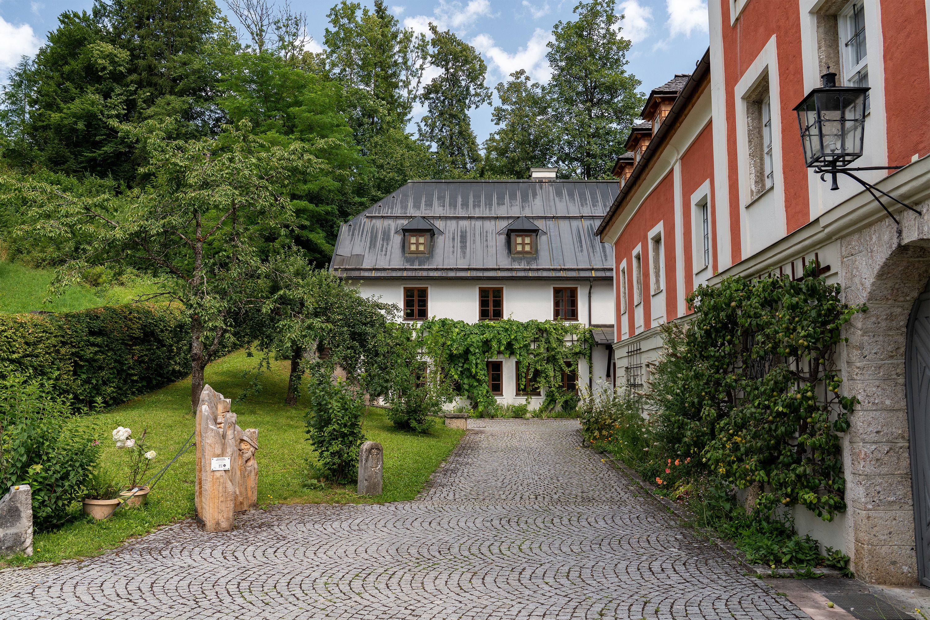 König Watzmann: Sagenfigur am Museum Schloss Adelsheim