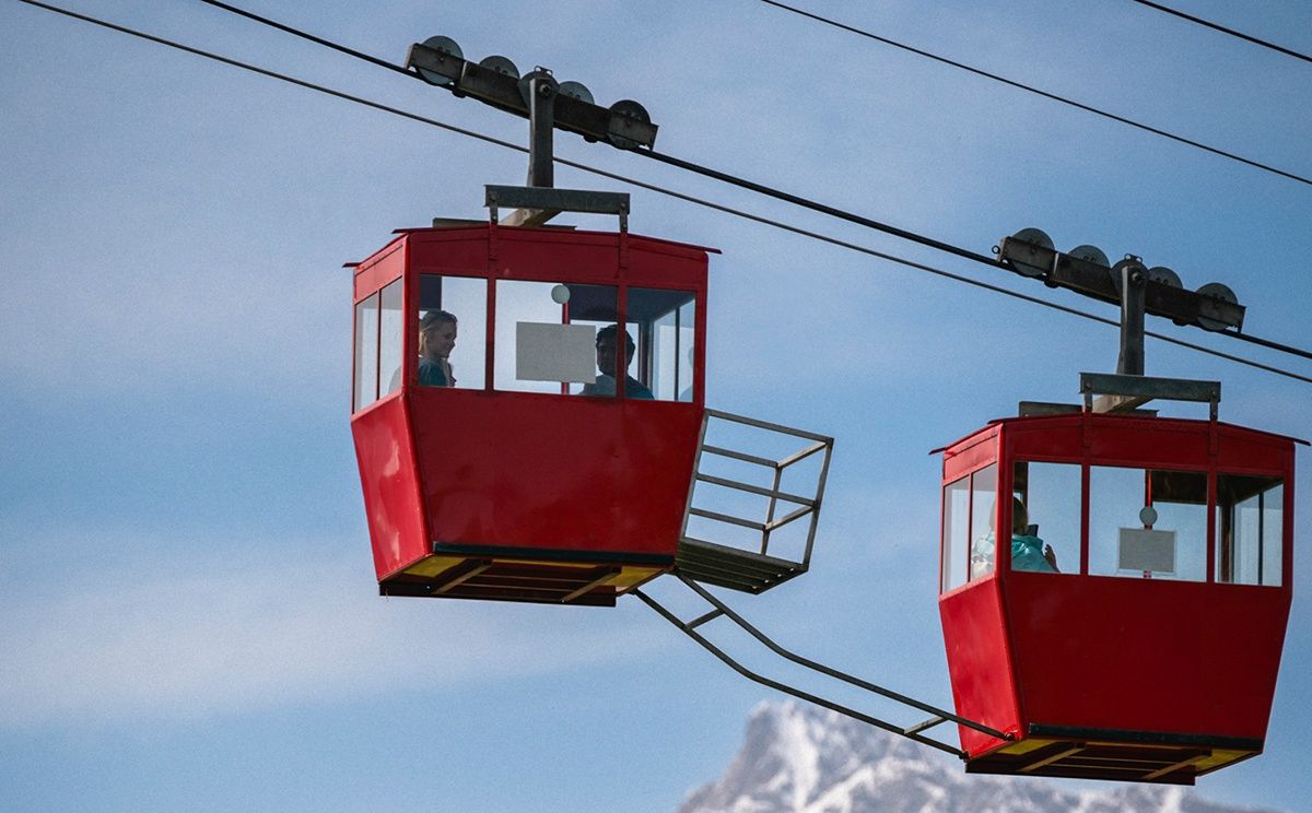 DIe auffälligen Gondeln der Obersalzbergbahn