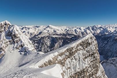 Skitourengeher auf dem dritten Watzmannkind