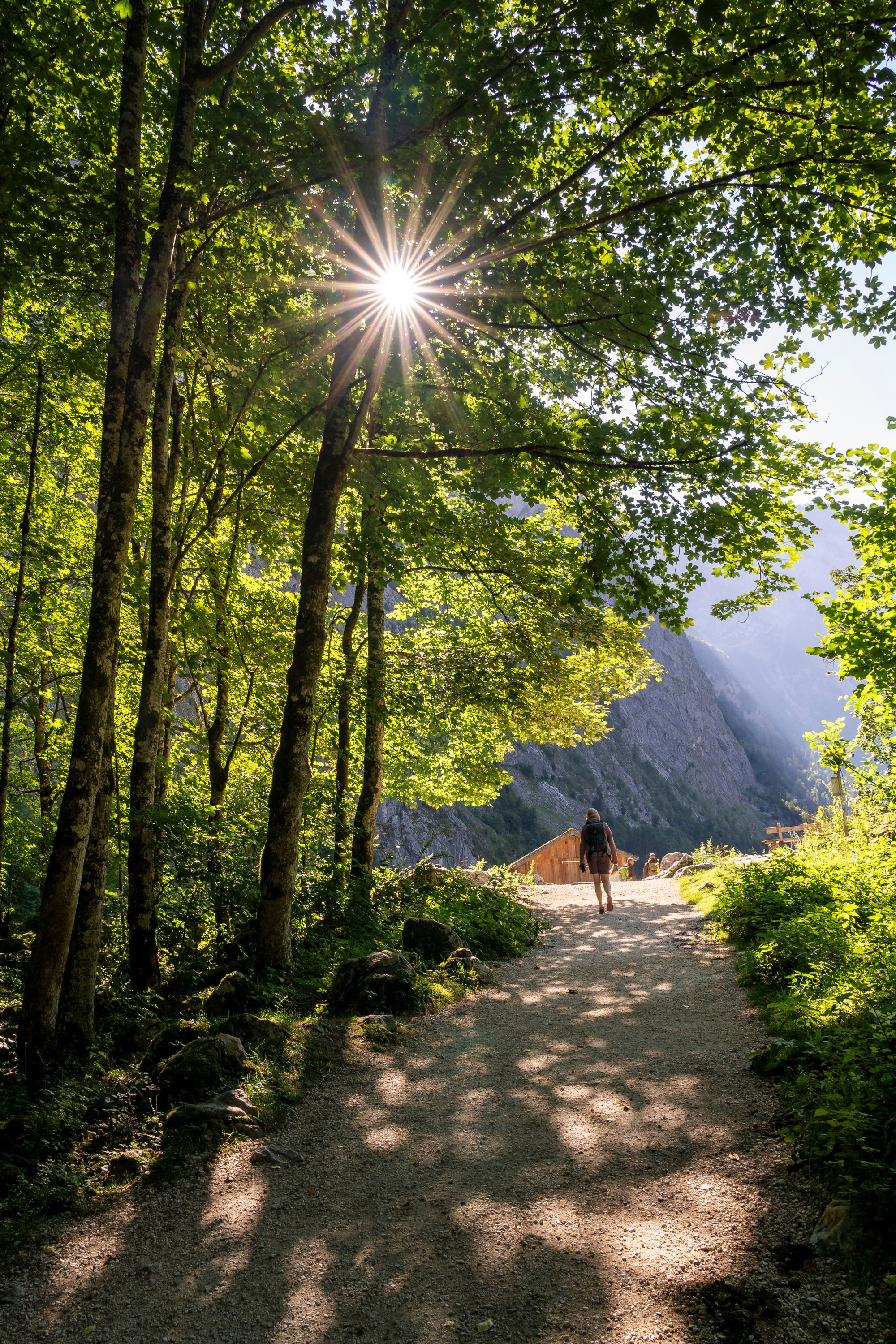 Morning hike around Obersee to the Fischunkelalm