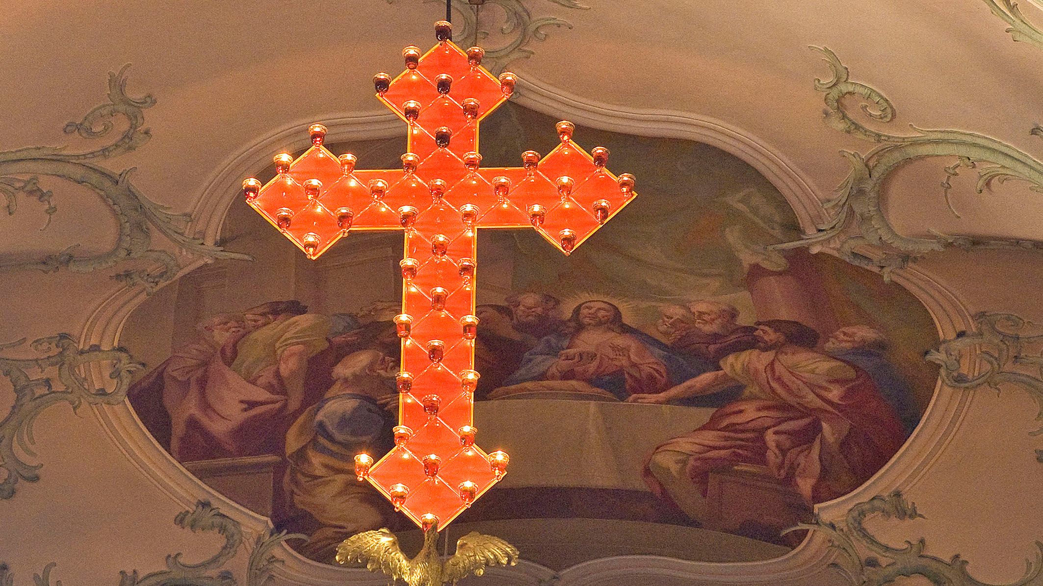 Kreuz im Herrengrab in Höglwörth