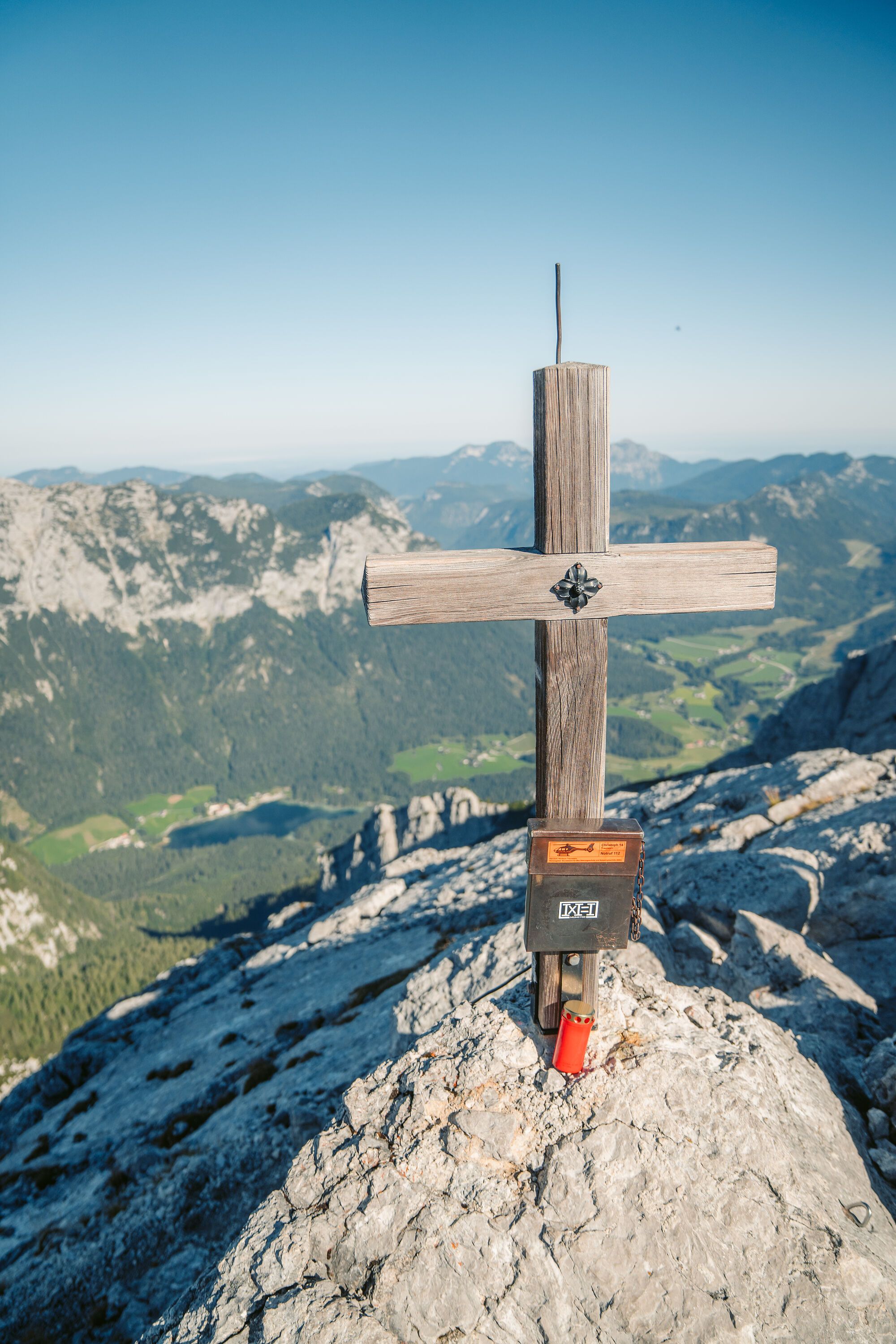 Das Gipfelkreuz der Schärtenspitze