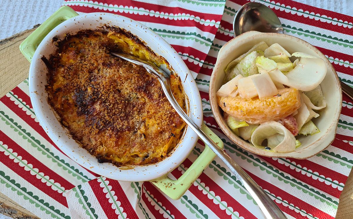 Kürbisauflauf mit Chicorée-Orangen-Salat