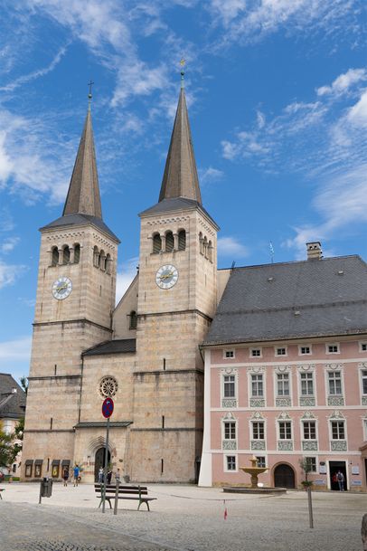 Die Stiftskirche Berchtesgaden am Königlichen Schloss