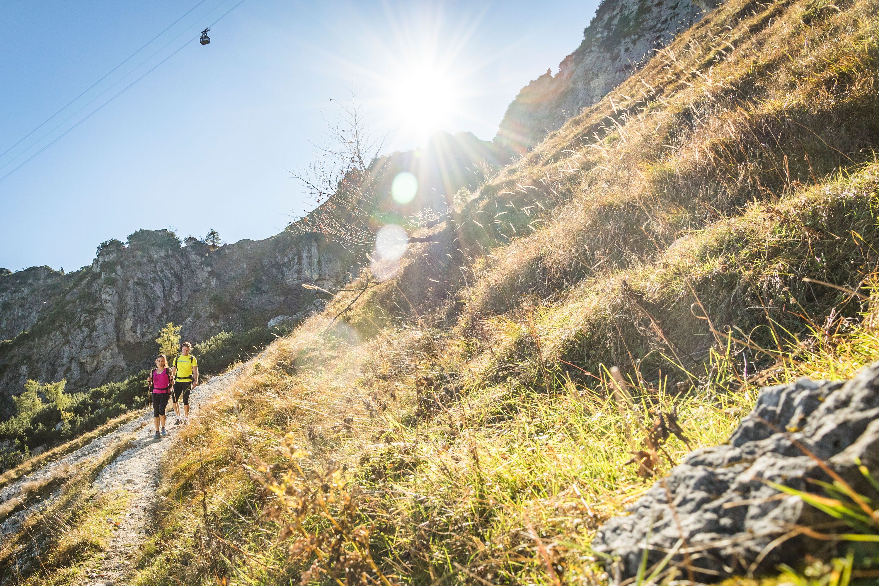 Eine Gondel der Untersbergbahn über dem Rosittental