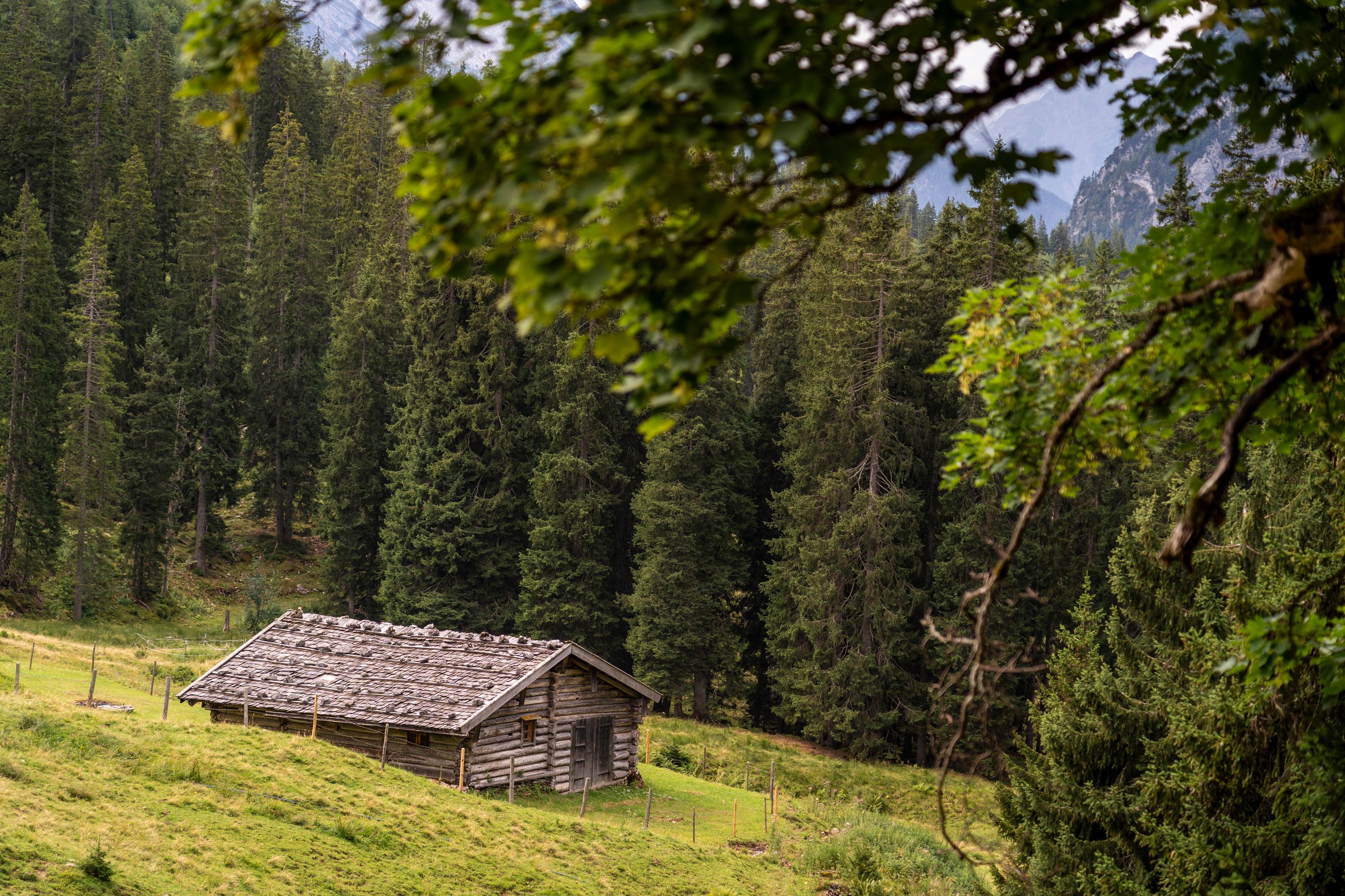 Kaser (Almhütte) auf der Lattenbergalm