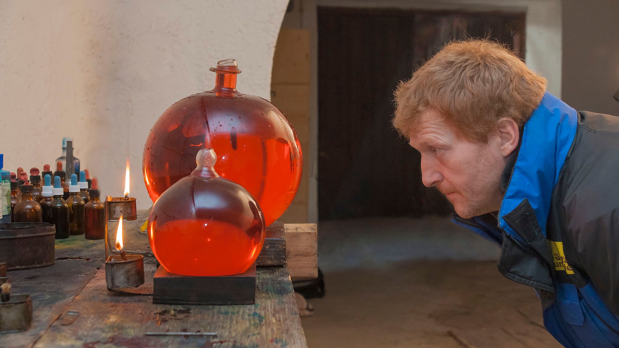 Aufbau für Karfreitag in der Kirche