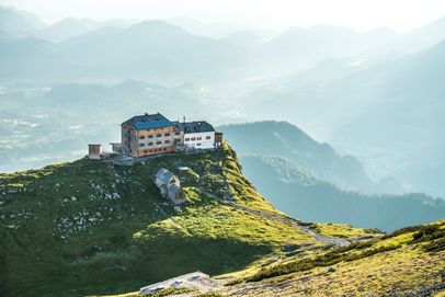 Das Watzmannhaus auf dem Falzköpfl