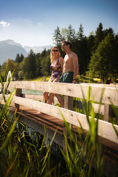 Eine bayerische Lagune: das Naturbad Aschauerweiher