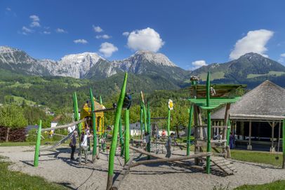 Bienenspielplatz in der Schönau