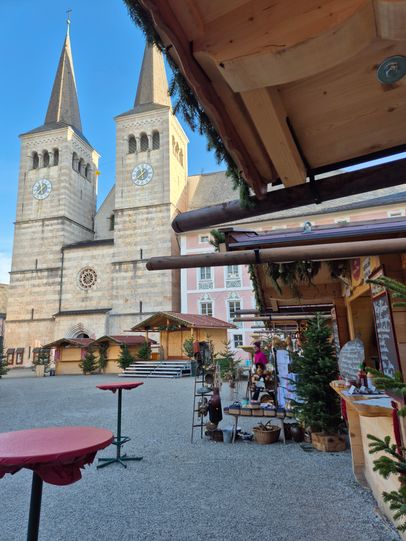 Christkindlmarkt am Schlossplatz in Berchtesgaden