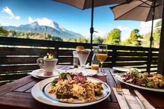 Auf der Terrasse der Alpenküche