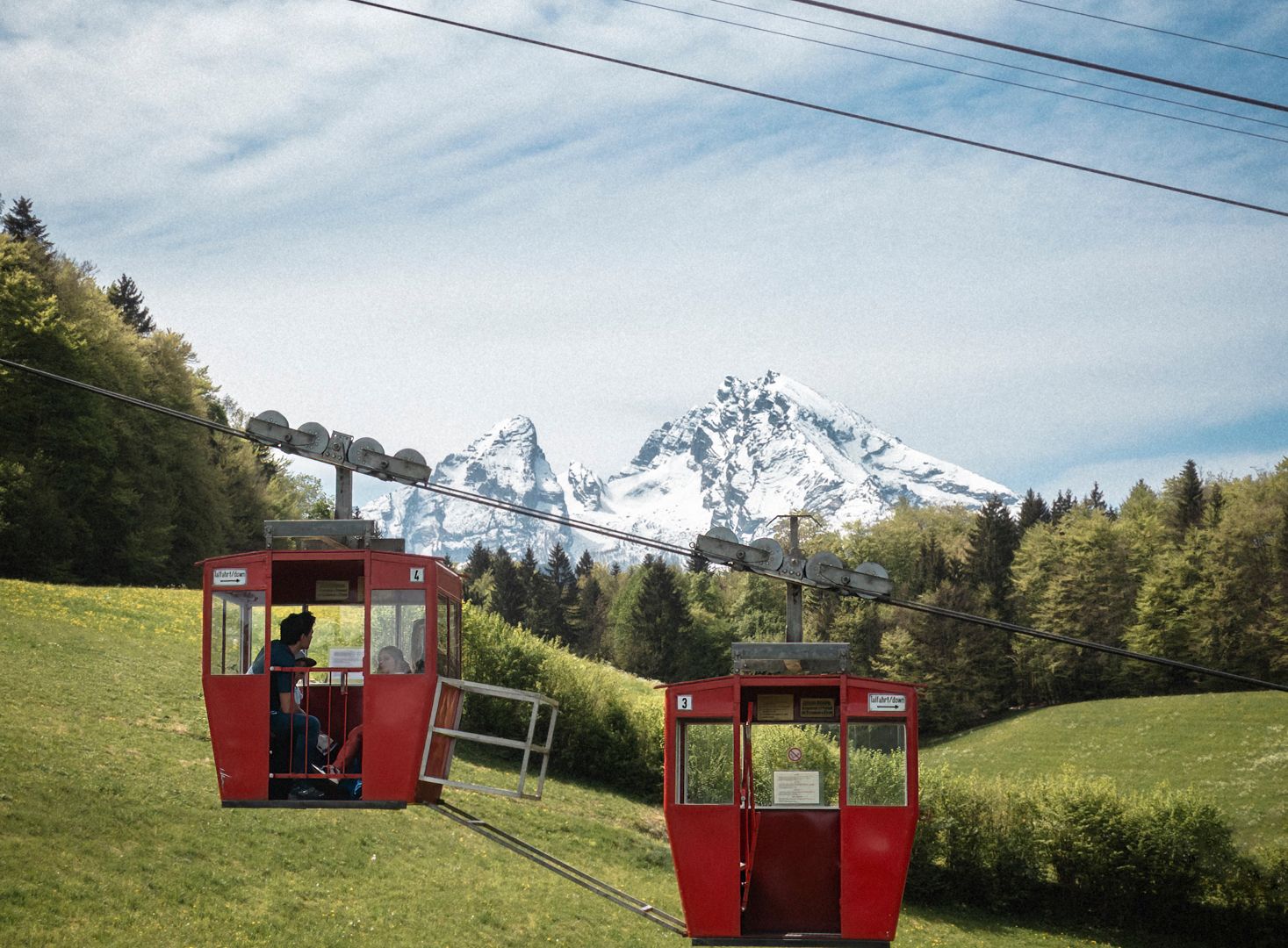 Die Obersalzbergbahn vor dem Watzmann
