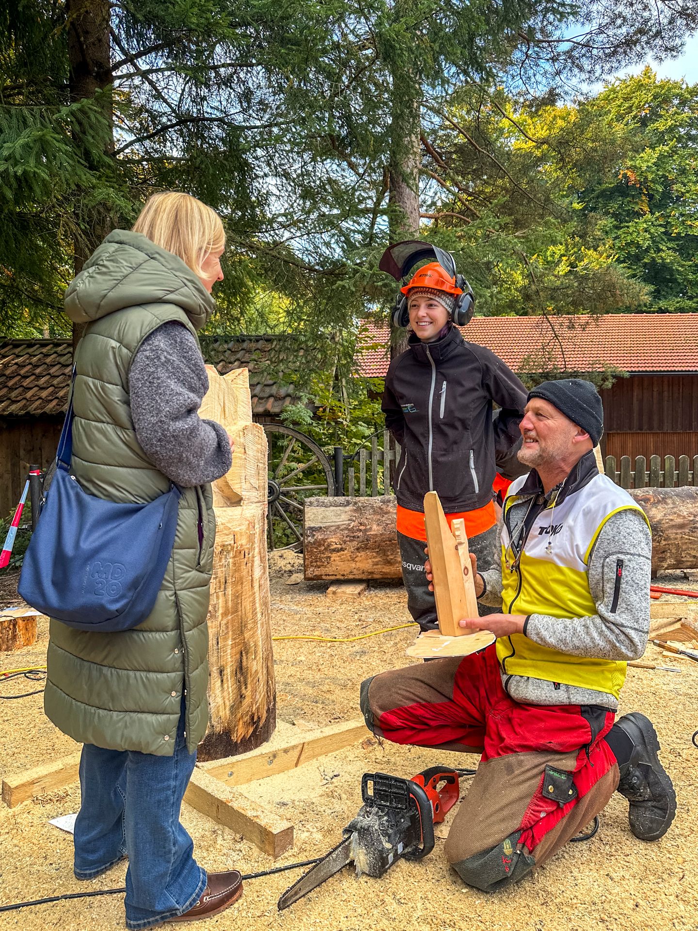 Sagenfiguren schnitzen