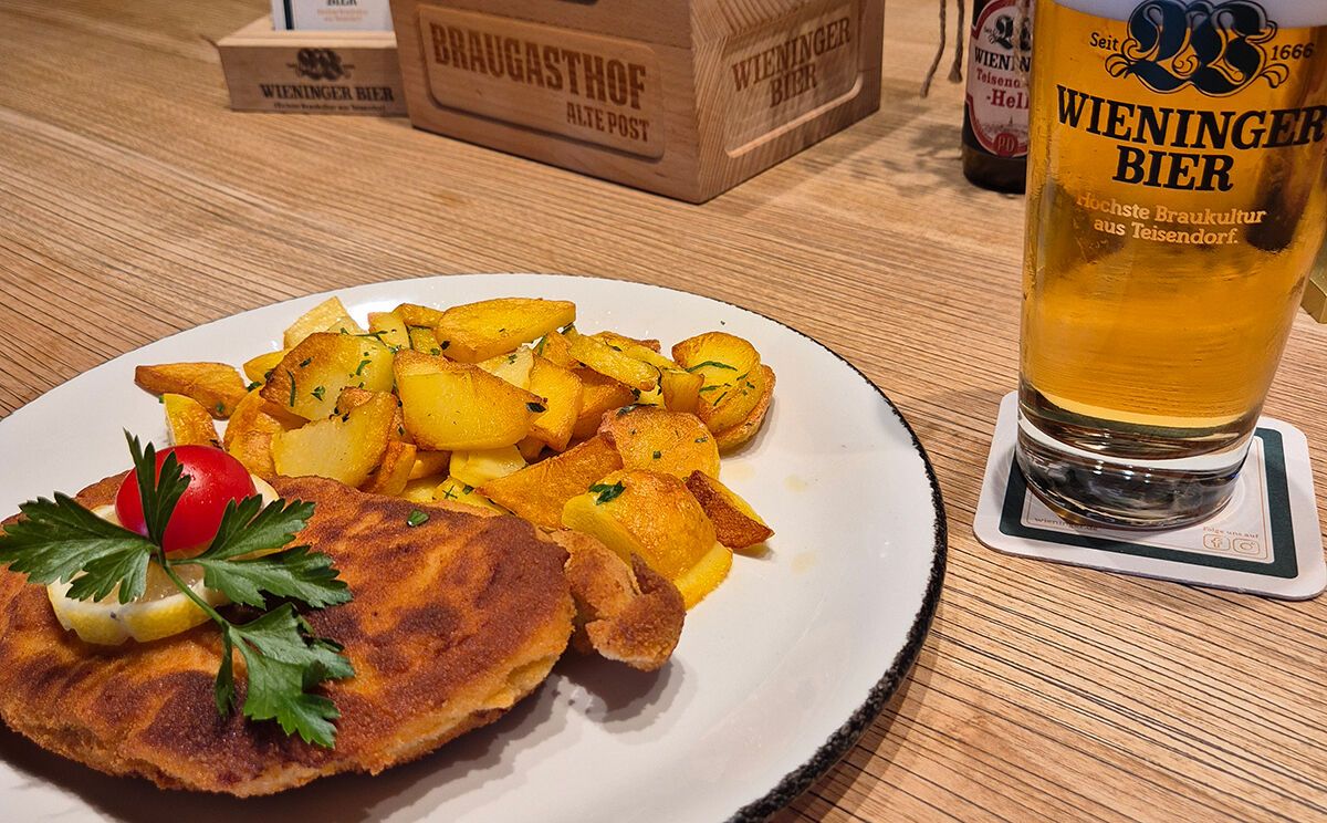 Sennerschnitzel mit Bratkartoffeln