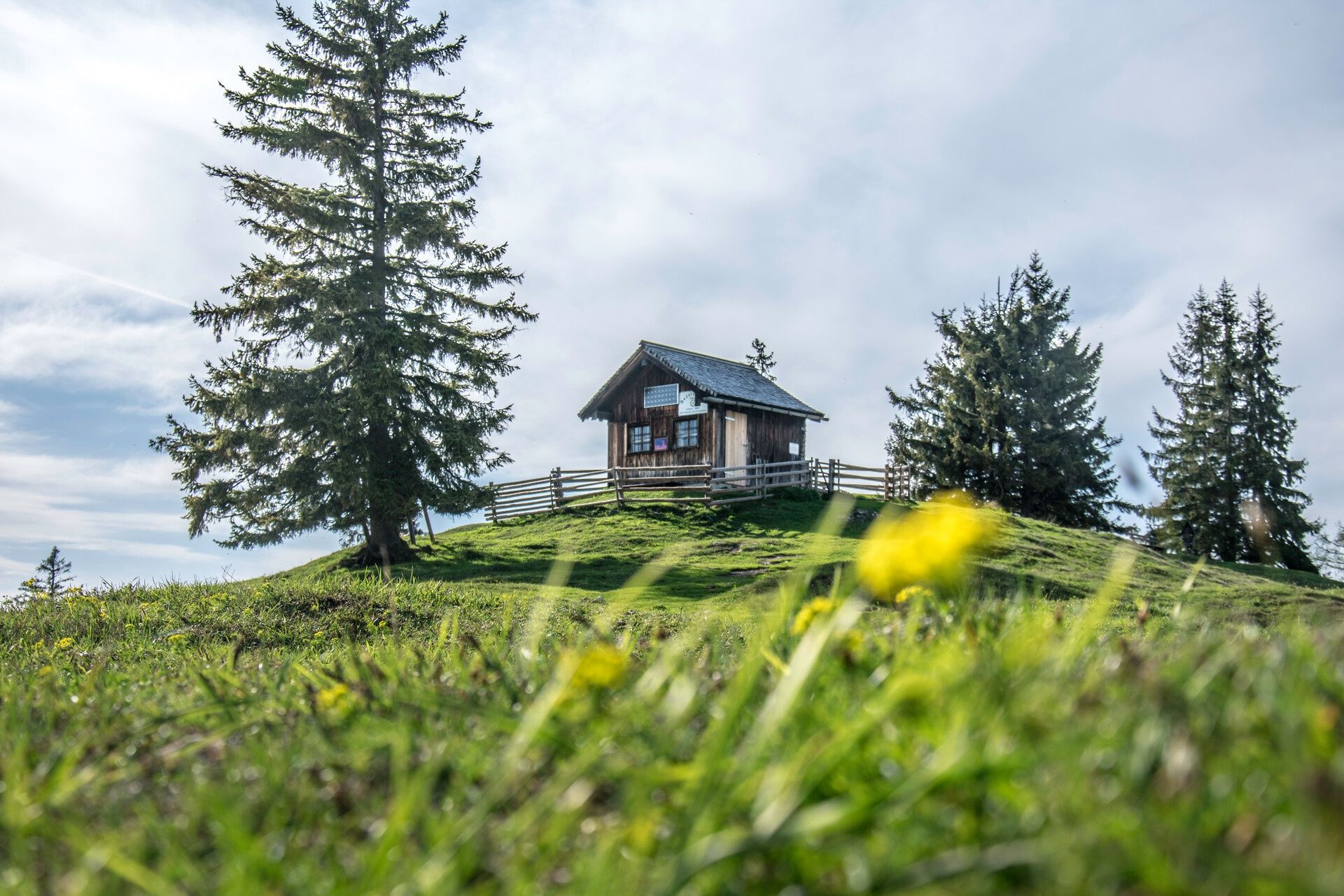 Die Bezoldhütte auf dem Toten Mann