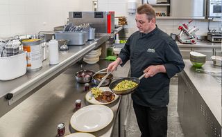 Josef Mender richtet an