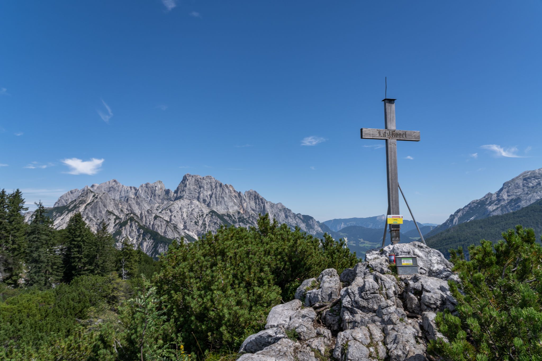 Das Gipfelkreuz auf dem Litzlkogel